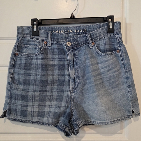 AMERICAN EAGLE HIGHEST RISE MOM SHORT DENIM PLAID SIZE 10 - Picture 4 of 9